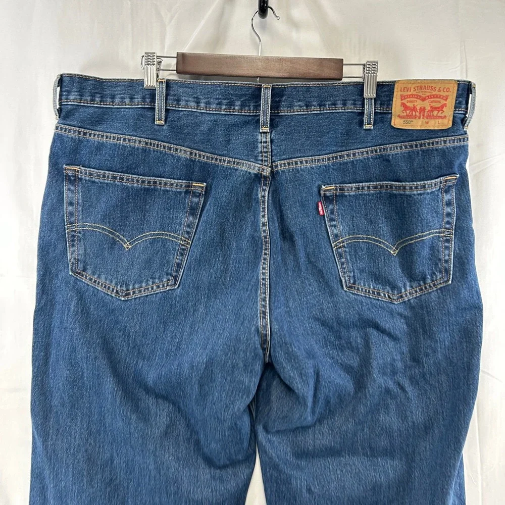 Levi's 550 Relaxed Fit Jeans Mens 46x34 Blue Medium Wash Tapered Leg
